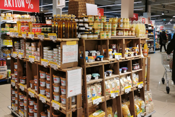 Bild 3 von REWE